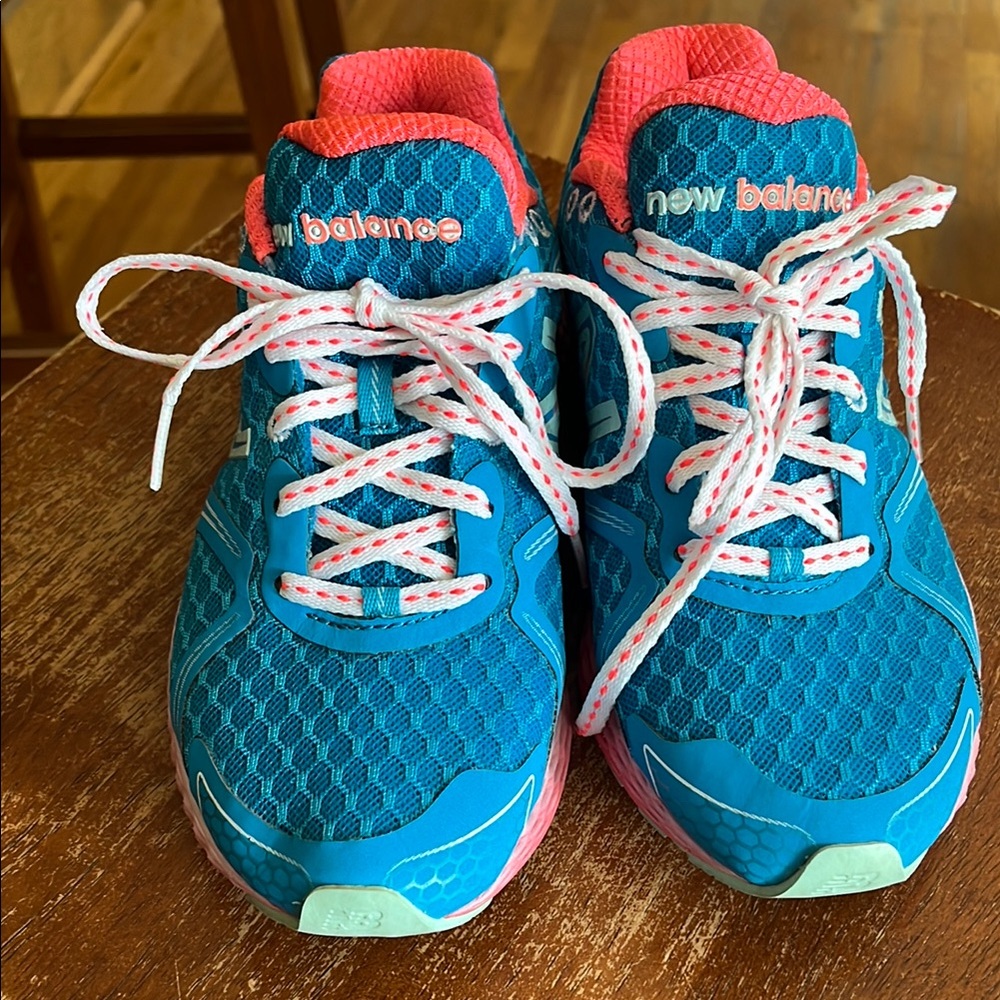 New Balance women’s 6.5 Fresh Foam 980 Excellent condition 37EU